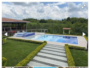 Alojamiento en Finca para 24